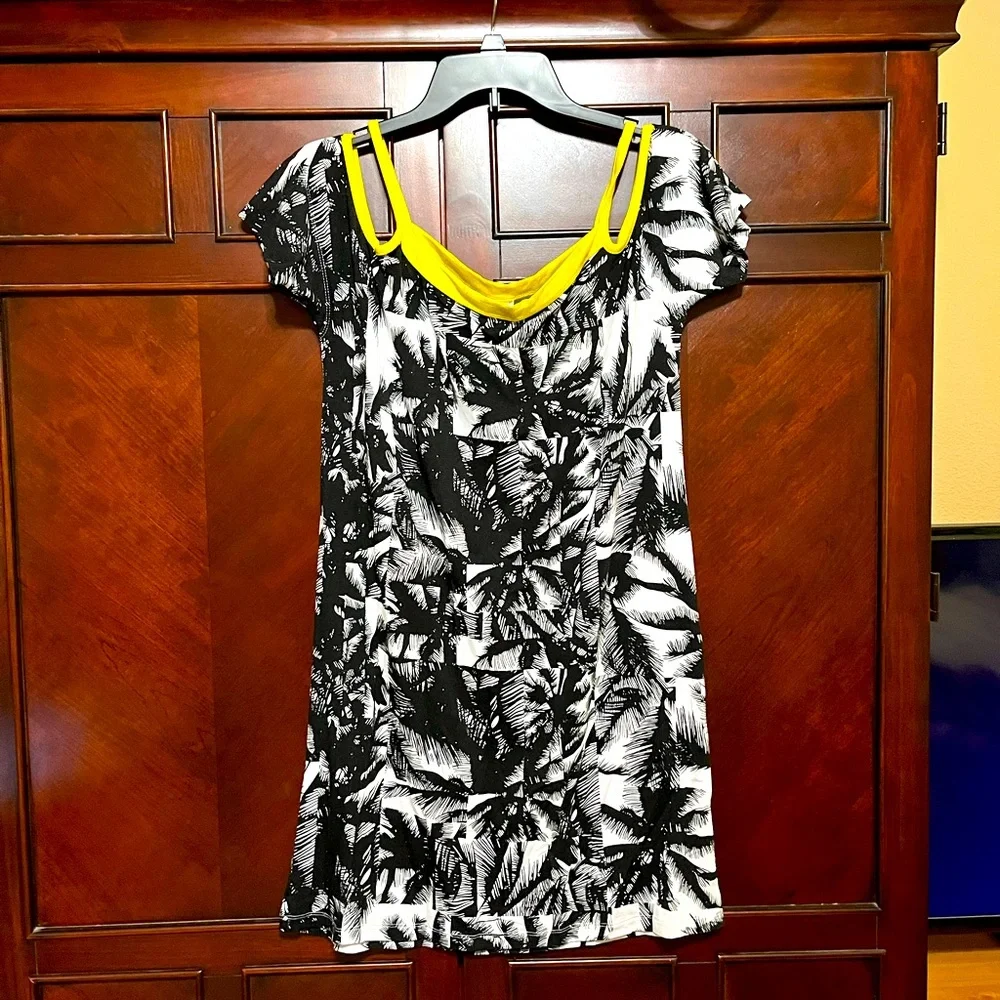 Fabletics Dress - Picture 1 of 3